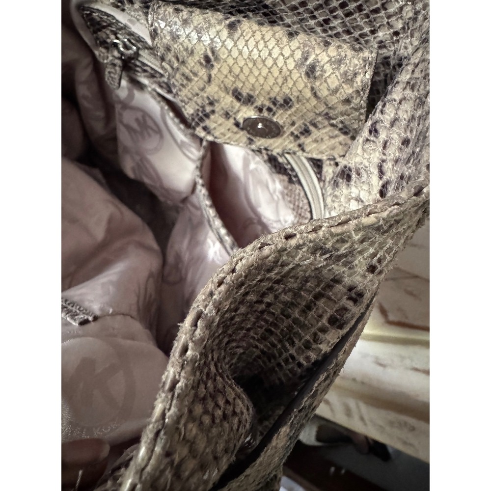 Michael Kors Y2K Gansevoort Shoulder Tote Bag Faux SnakeSkin Leather - Picture 11 of 12